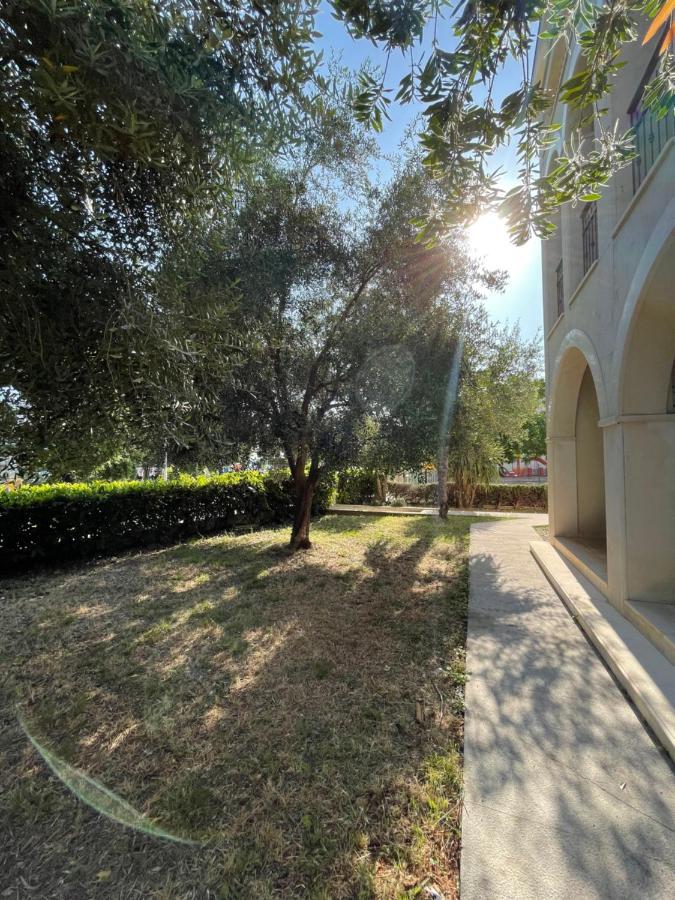 Seaside Apartments Kastela Exterior photo